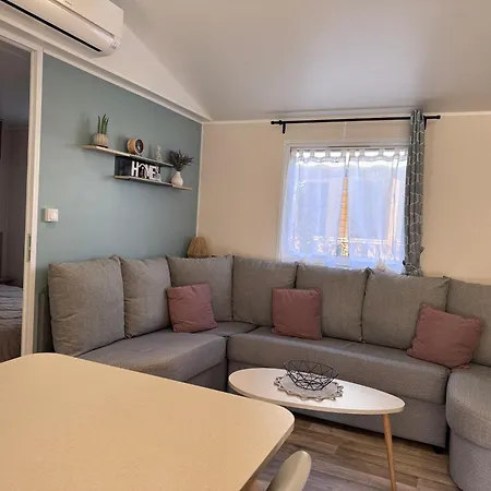 Κάμπινγκ Casa Laetitia